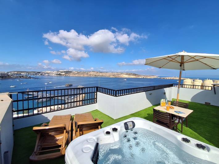 Holiday rental for 2 people, with hot tub and terrace in Malta