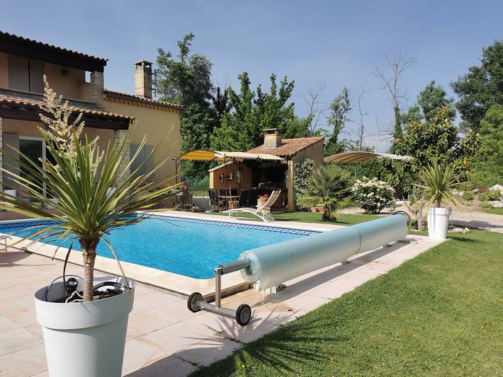 Gîte pour 4 personnes, avec piscine et jardin dans le Vaucluse - 3