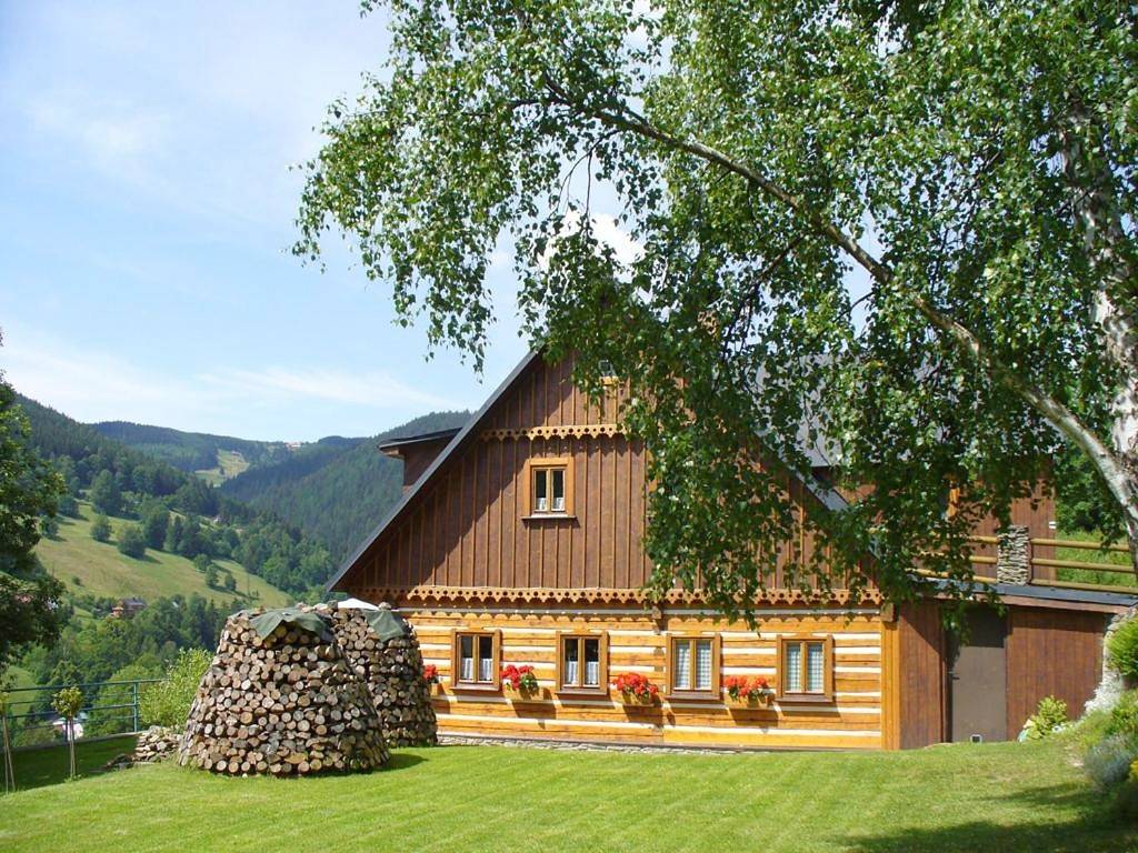 Bouda Na Cestě in Pec pod Sněžkou, Region Trautenau