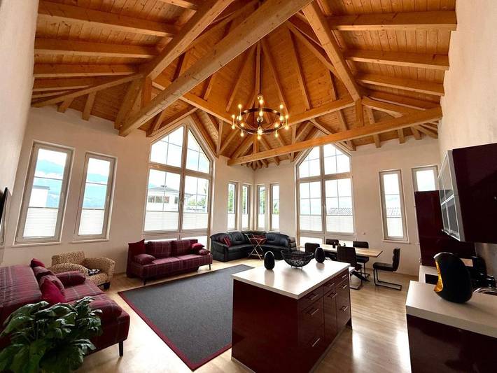 Ferienwohnung für 6 Personen, mit Balkon und Terrasse sowie Ausblick in Absam