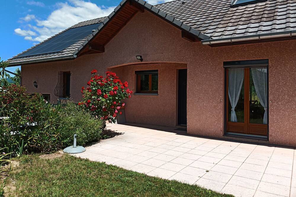 Belle  Maison calme et agréable pour 6 personnes in Chambéry, Région de Chambéry