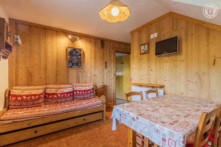 Gîte pour 4 personnes, avec jardin dans Les Trois Vallées - 3