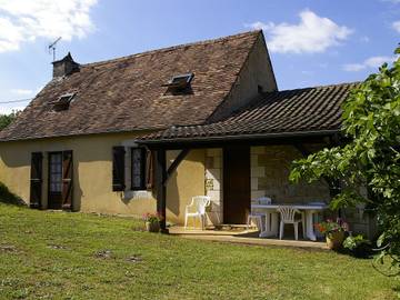 Gîte pour 5 personnes, avec terrasse et jardin, animaux acceptés dans 