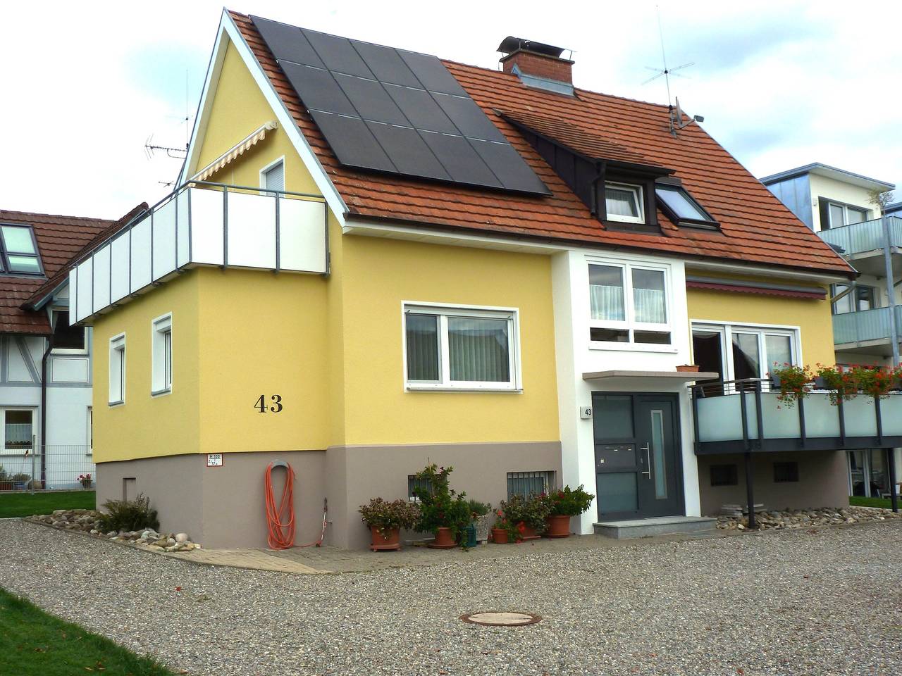 Ganze Ferienwohnung, Ferienwohnung Elwira Steppacher - 3-Zimmer-Fewo, Dg in Allensbach, Untersee