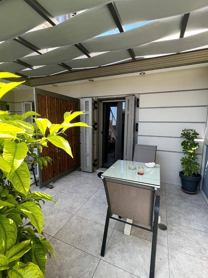 Appart’hôtel pour 2 personnes, avec Balcon ainsi que Terrasse et Jardin