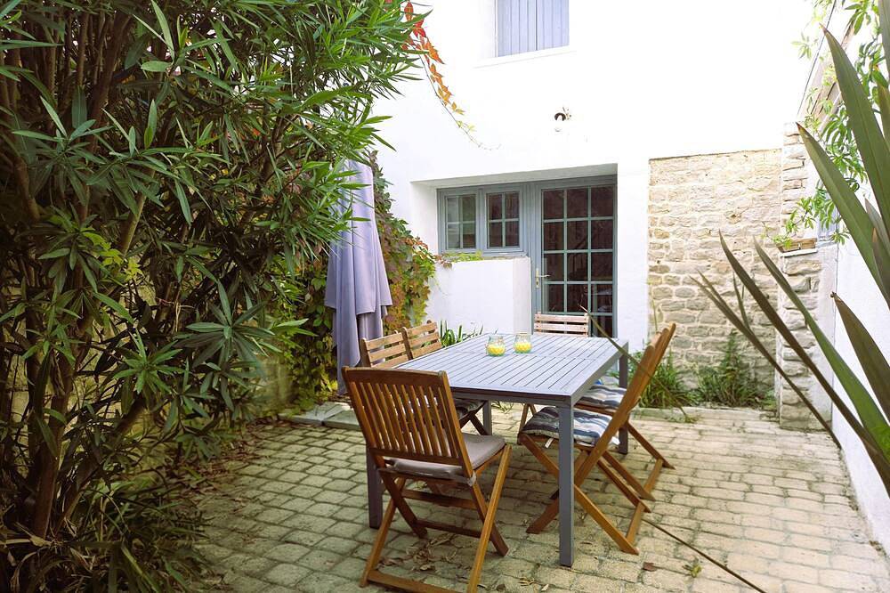 Appartement entier, Lilas appartement cosy et lumineux in Sainte-Marie-de-Ré, Île de Ré