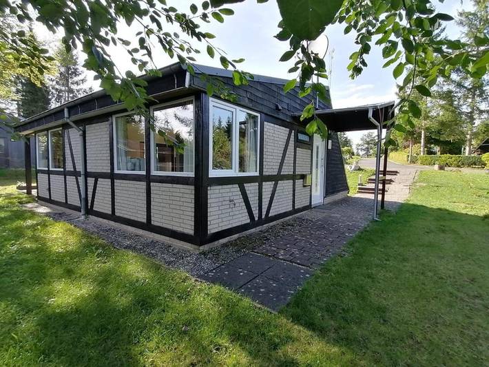 Ferienhaus für 5 Personen, mit Pool und Terrasse sowie Ausblick und Garten in Gerolstein - 4