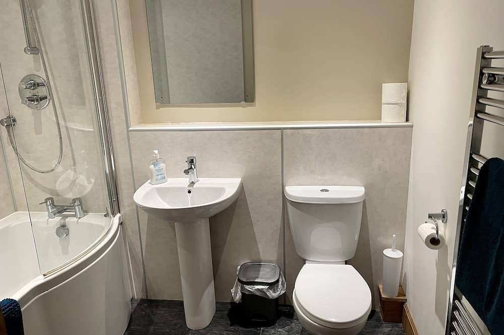 Modern Fisherman's Cottage with Stunning Uninterrupted Views of the Moray Firth in Findochty, Moray