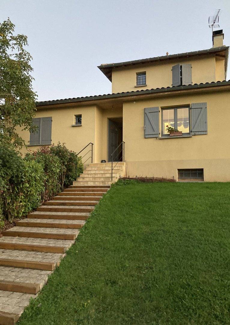 Chambre indépendante, au calme, à la campagne - Chambre in La Vineuse sur Fregande, Région de Mâcon
