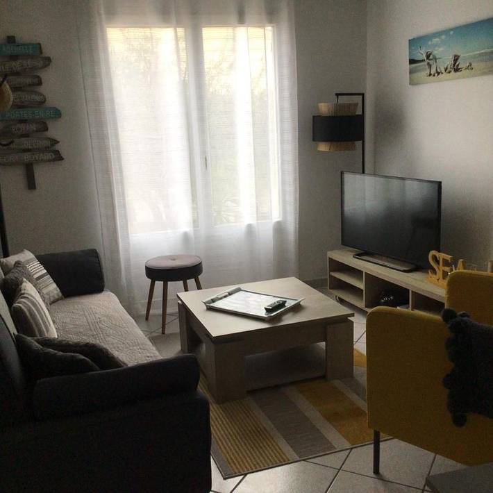 Location de vacances pour 3 personnes, avec Terrasse et Jardin dans Courlay Sur Mer - 3