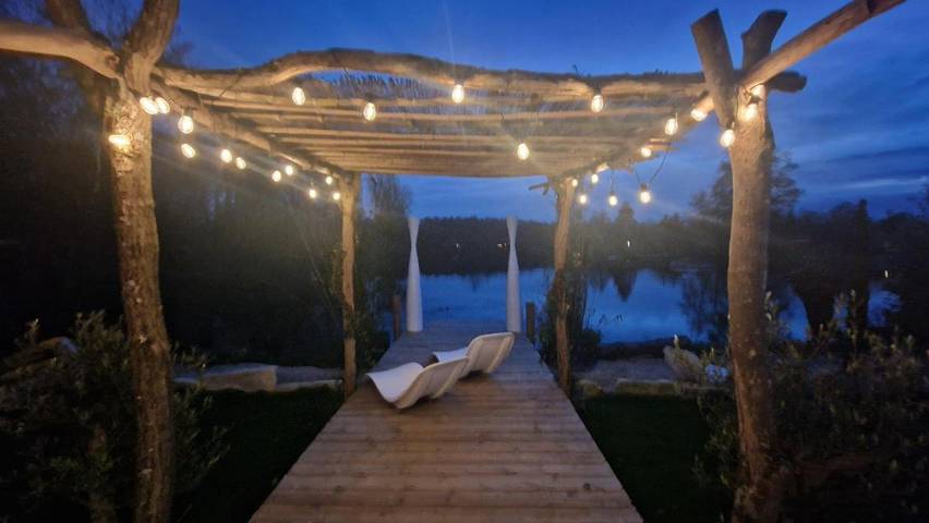 Location de vacances pour 2 personnes, avec jacuzzi et jardin à Prouilly - 3