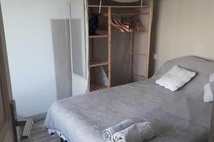 Gîte pour 2 personnes, avec jardin et terrasse à Le Cannet - 2