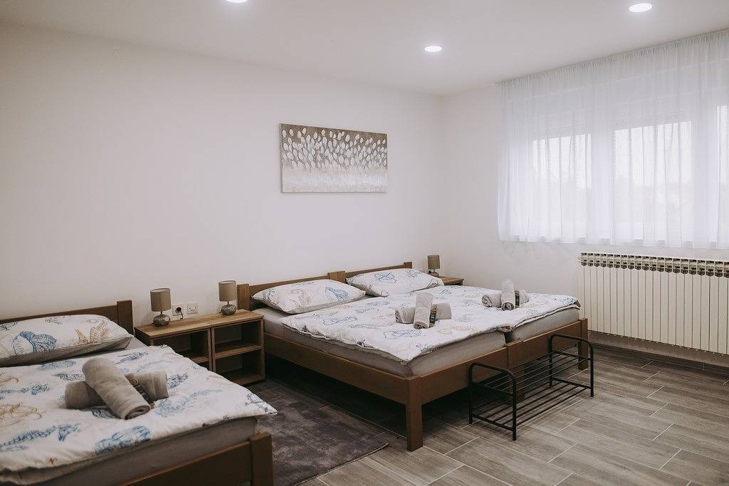 4-Zimmer-Haus mit Terrasse Vukovar, Slavonija K-22809 in Vukovar, Vukovar-Srijem