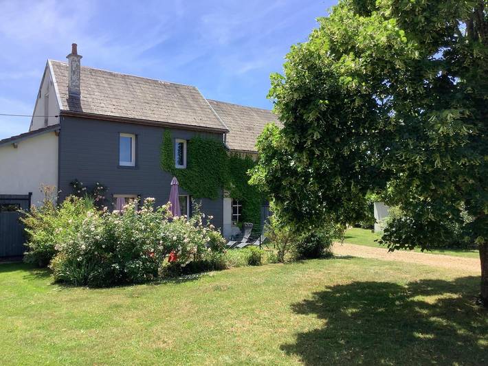 Gîte pour 2 personnes, avec jardin dans le Puy-de-Dôme - 2