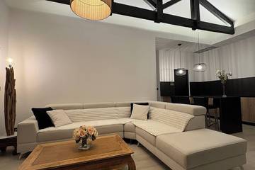 Location de vacances pour 4 personnes, avec jardin à Le Haillan