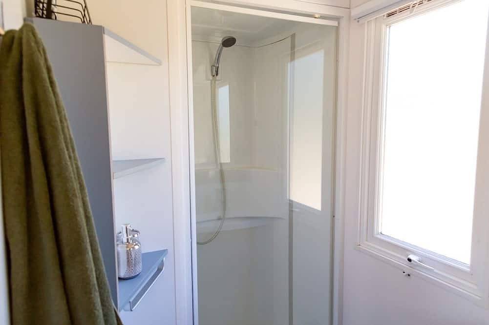 Blue Grass Ranch - Mobil-Home Cactus & Jacuzzi in Bischoffsheim, Bas-Rhin Alsace