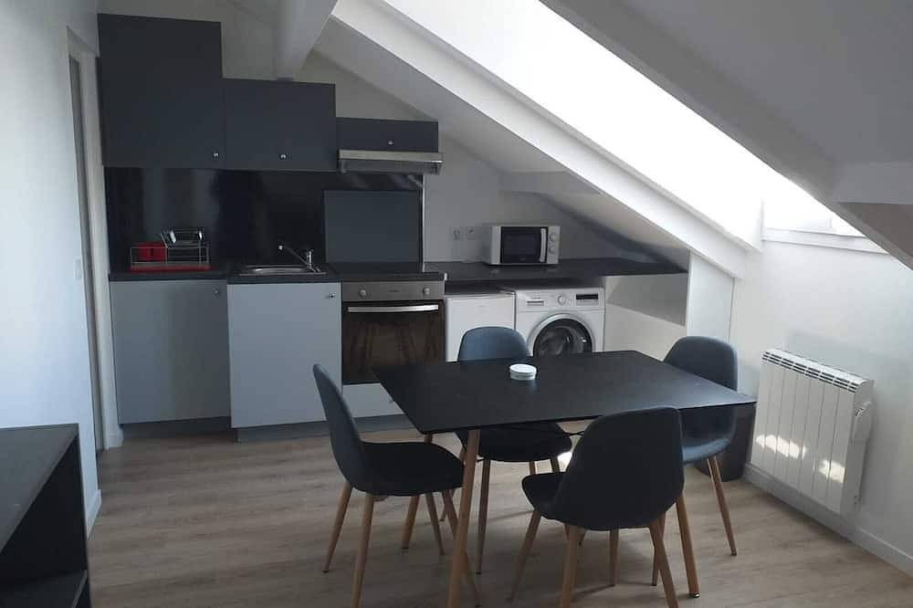 Location Meublée F2 in Pontault-Combault, Seine-et-Marne