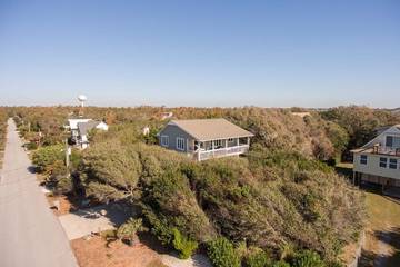 Vacation House for 7 Guests in Emerald Isle, Carteret County, Picture 2