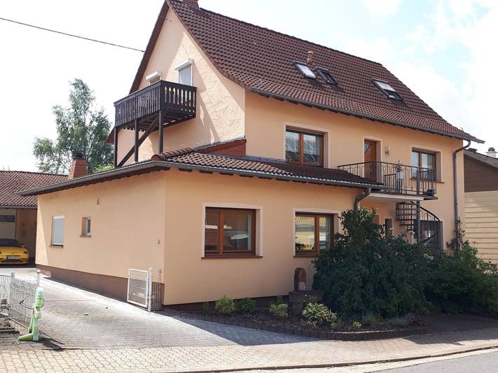 Ferienwohnung für 4 Personen, mit Terrasse und Garten in Wadern - 2
