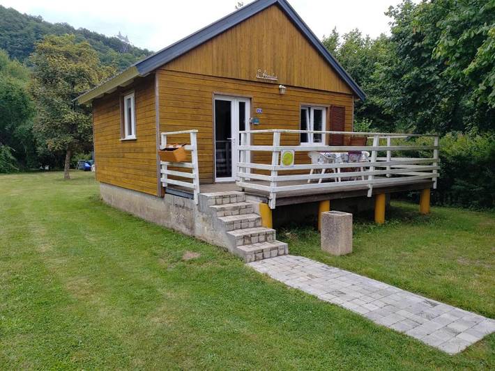Gîte pour 4 personnes, avec Balcon et Terrasse ainsi que Jardin et Vue à Thilay