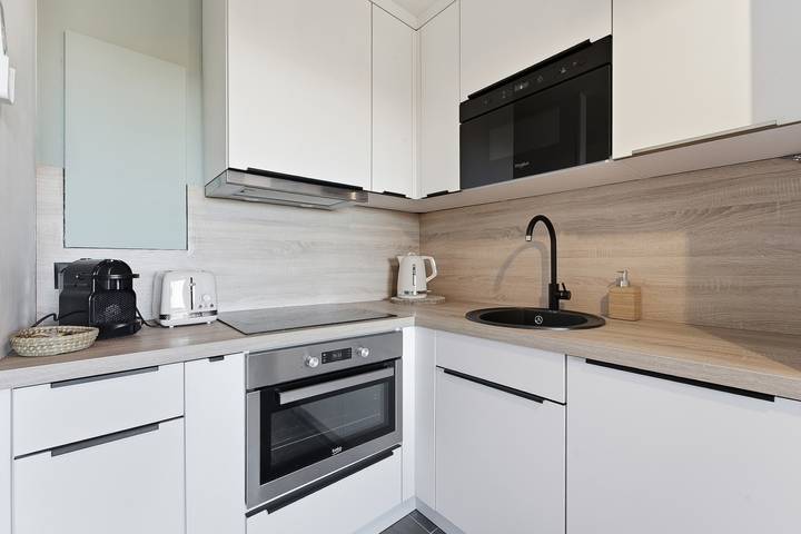Gîte pour 4 personnes, avec piscine et balcon dans Plage de la Gaillarde - 2