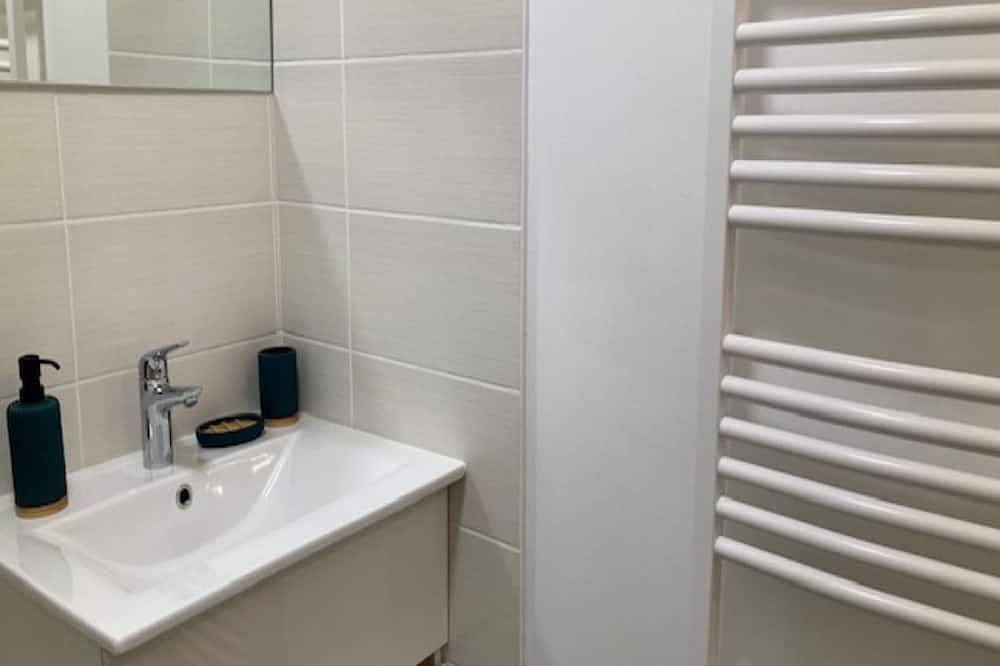 Entire apartment, Apartment 200 m from beach and center in quiet residence in La Turballe, Côte d'Amour