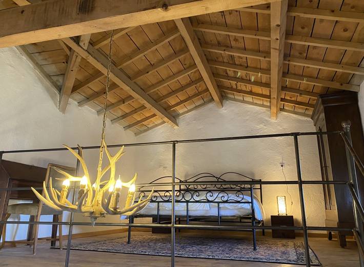 Chambre d’hôte pour 2 personnes, avec Balcon ainsi que Jardin et Piscine