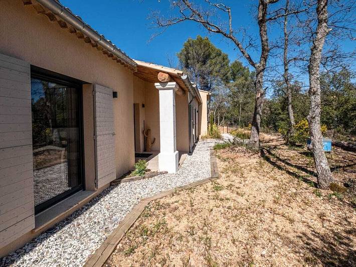 Casa de vacaciones con 2 dormitorios in Saint-Saturnin-lès-Apt, Parque natural regional del Luberon