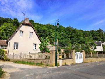 Chambre d’hôte pour 3 personnes, avec vue et jardin, animaux acceptés à Villedieu-le-Château