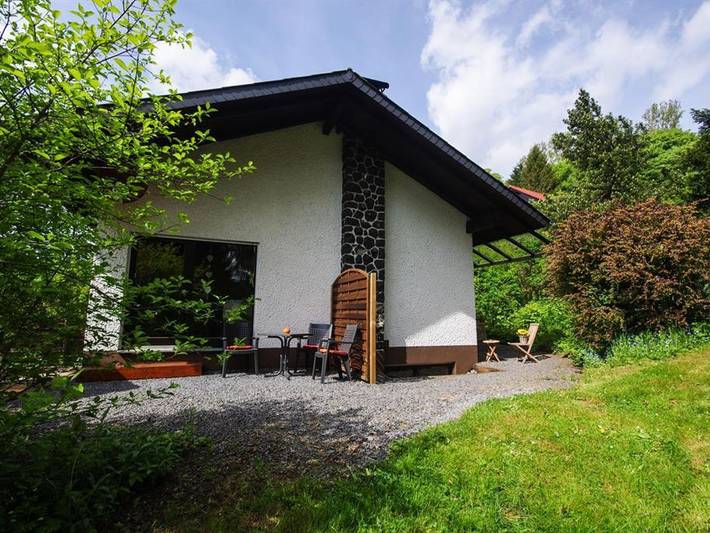 Ferienhaus für 4 Personen, mit Garten und Terrasse in Hilders - 3
