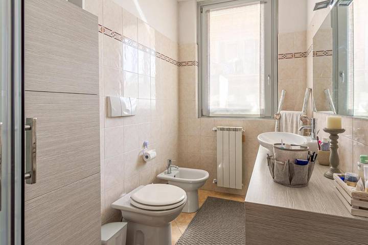 Gîte pour 2 personnes, avec jardin et terrasse dans Vergiate - 3