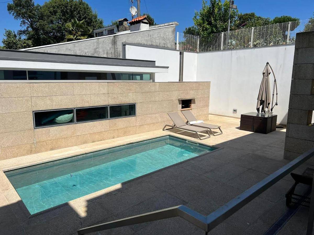 Moradia Lux Rr com piscina in Penafiel, Distrito do Porto