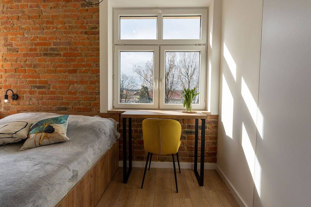 Ganze Wohnung, Mn apartments home yellow - Wieliczka Town in Wieliczka, Kleinpolen