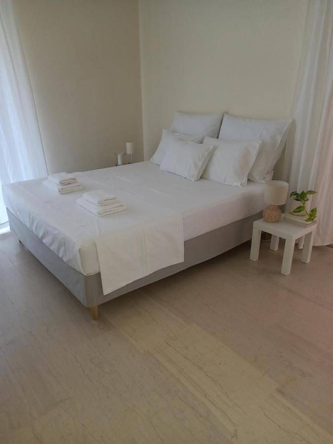 Maison d’hôte pour 2 personnes, avec terrasse ainsi que vue et jardin