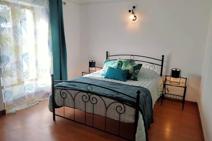 Gîte pour 8 personnes, avec jardin à Cartigny-l'Épinay - 2