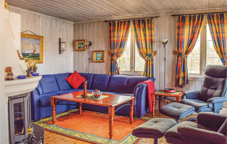 Ferienhaus für 8 Personen, mit Garten und Whirlpool sowie Sauna und Terrasse, mit Haustier in Risør - 4