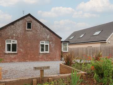 Bungalow for 5 People in Purbeck Heritage Coast, South West England, Photo 2