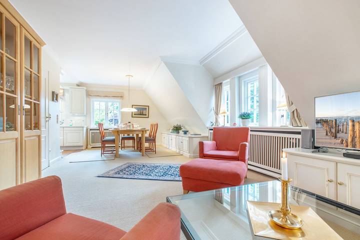 Ganze Wohnung, Tüchter - tolle Ferienwohnung in Südostlage wenige Gehminuten vom Wattenmeer in Keitum, Sylt (Gemeinde)