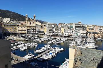 Gîte pour 2 personnes dans Cinema Le Studio Bastia