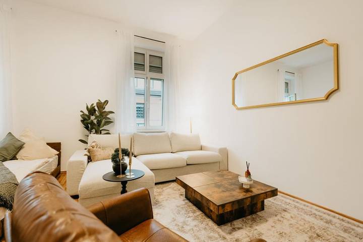 Ferienwohnung für 6 Personen, mit Balkon und Terrasse sowie Ausblick in Neuwied