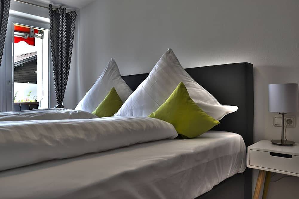 Ganze Wohnung, Ferienwohnung \"Blue Sky\" in Oberstaufen, Bayerisch Schwaben