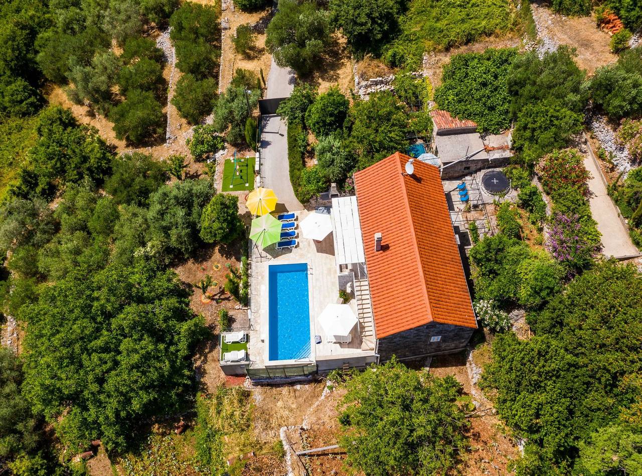 Ferienhaus für 10 Personen mit Garten in Molunat, Dubrovnik-Neretva