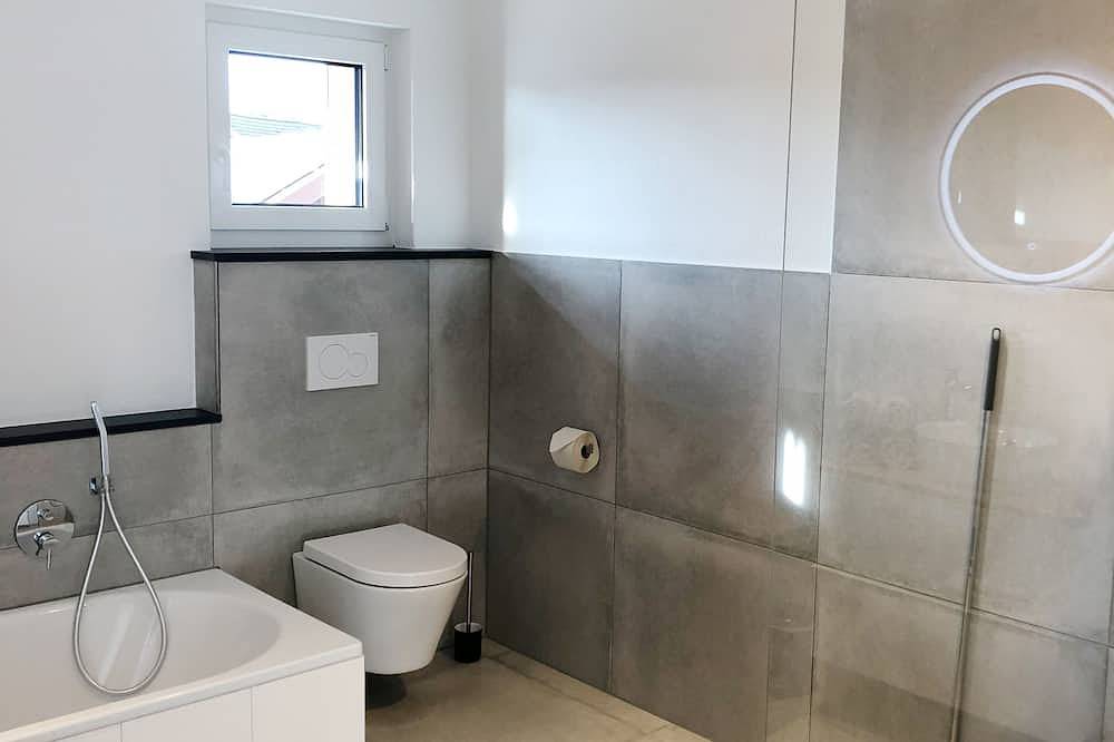 Ganze Wohnung, Tante Ida‘S Appartement mit einzigartiger See- und Bergsicht in Bodolz, Bayerisch Schwaben