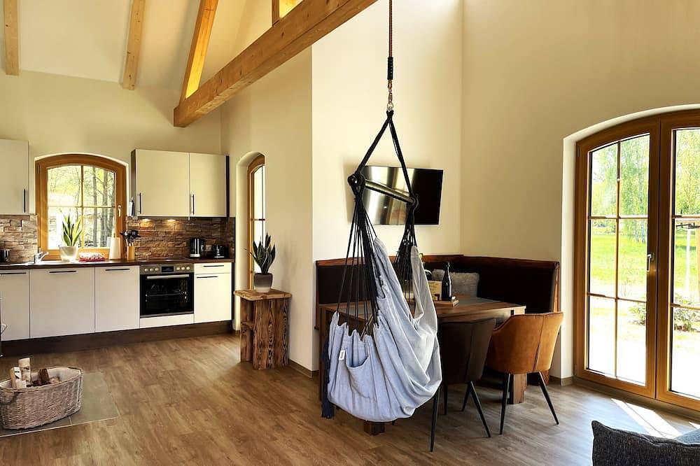 Ganze Wohnung, Ferienhaus Meisterstube - Ferienhäuser Krabat-Mühle Schwarzkollm in Hoyerswerda, Lausitzer Seenland