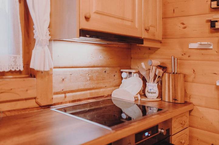 Chalet mit Kamin für 10 Personen 5 Dz Nähe Semmering Stuhleck Rax Schneeberg in Ternitz, Wiener Alpen in Niederösterreich