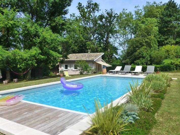 Location de vacances pour 4 personnes, avec piscine et jardin à Saint-Genis-Laval - 2
