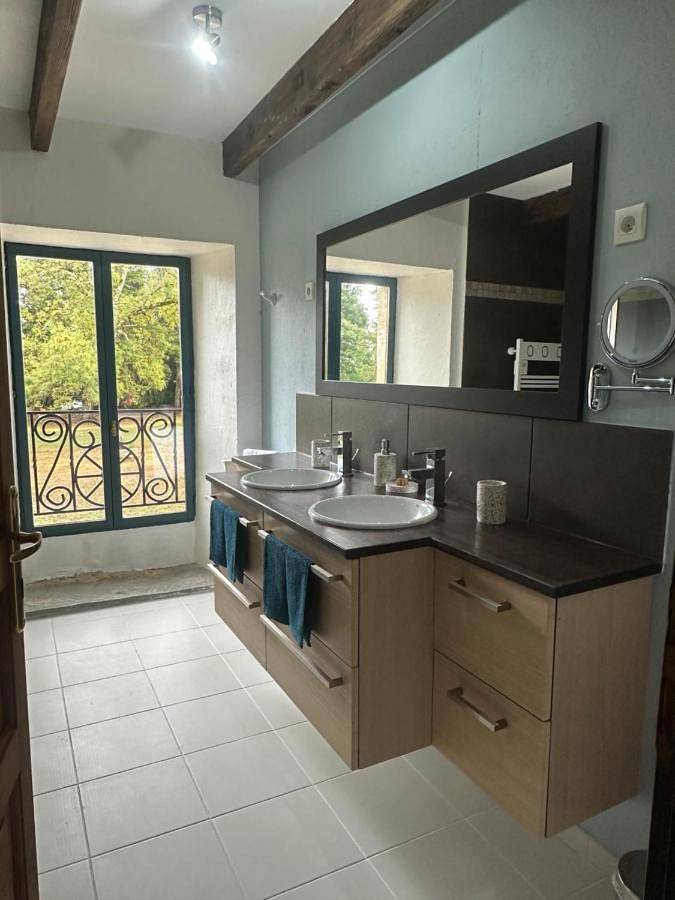 Maison d’hôte pour 3 personnes, avec jacuzzi ainsi que piscine et jardin dans le Gers - 2