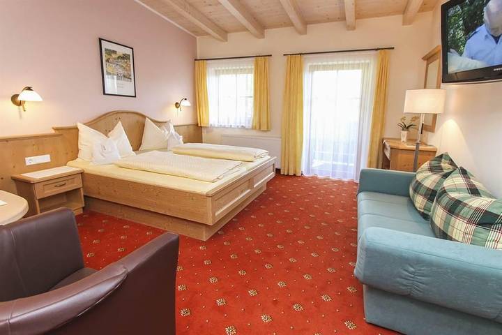 Hotel für 4 Personen, mit Balkon - 1