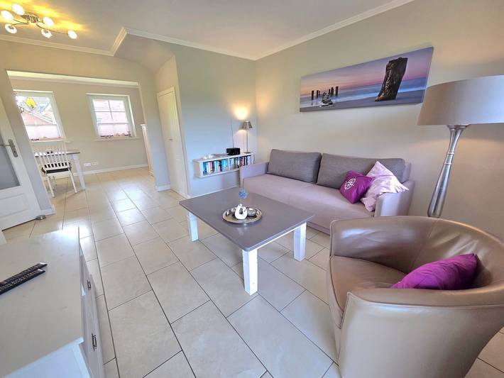 Ferienhaus für 5 Personen, mit Terrasse und Ausblick in Borgsum - 4
