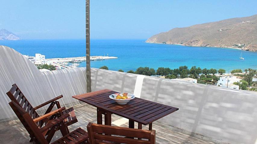 Appartement de vacances pour 3 personnes, avec Balcon ainsi que Terrasse et Vue